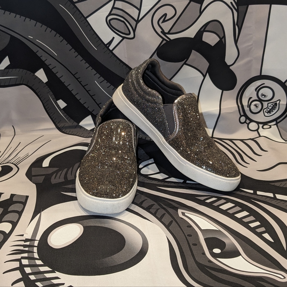 Steve Madden Katchy Silver Sneakers 8.5